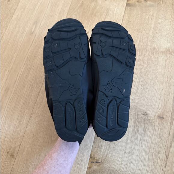 Naked Wolfe Sneakers Satin Adorable Size US & Black Pink - Picture 7 of 9